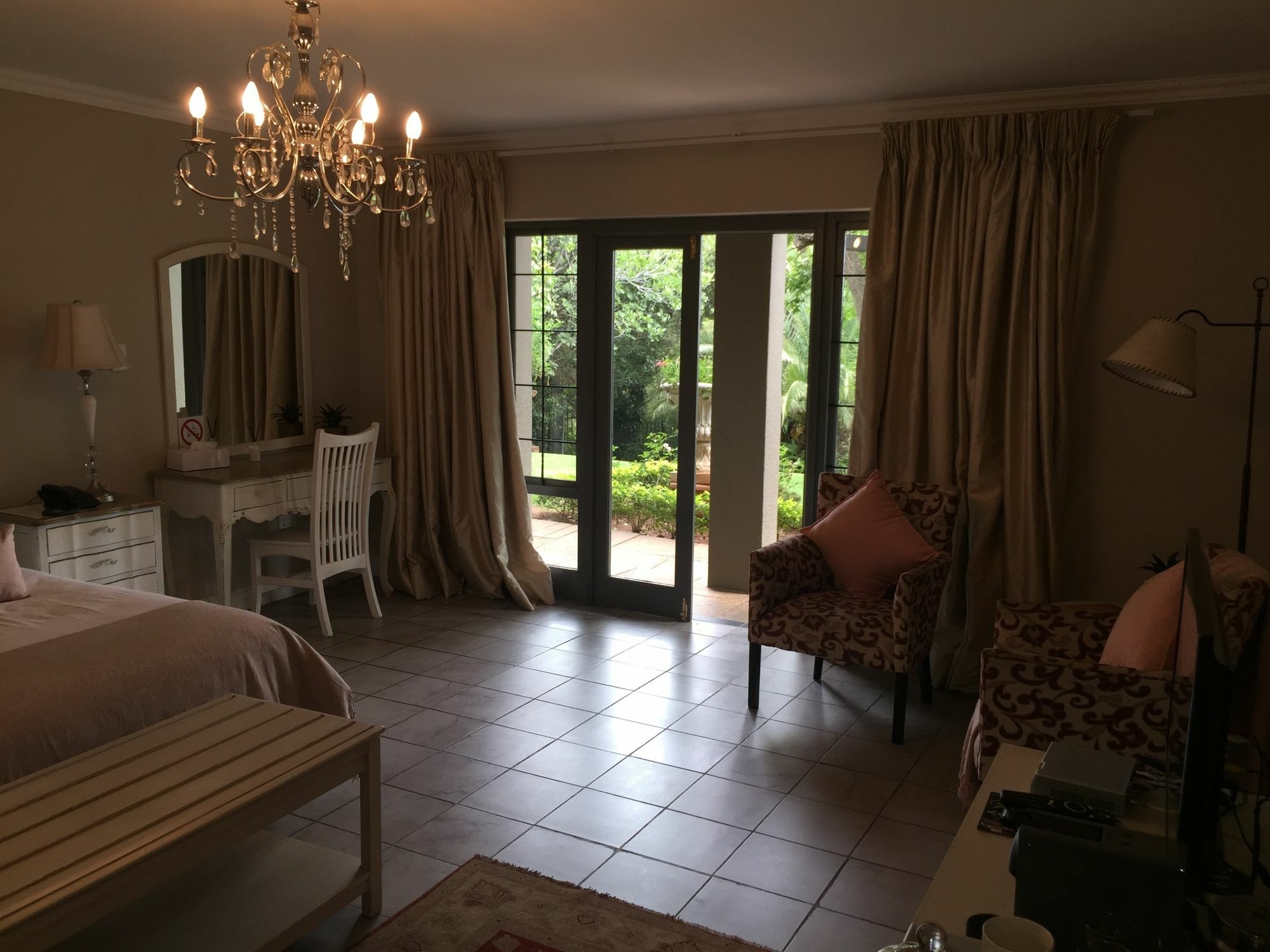 Amoris Guest House-Waterkloof Ridge Pretoria-Noord Kültér fotó